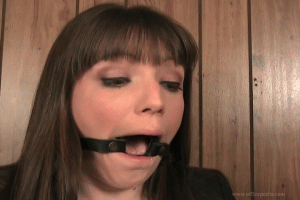 www.officeperils.com - Elizabeth Andrews in: D.I.D Corporate Gag Report 4 - Gagged Phone Talk thumbnail