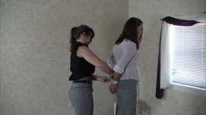 www.officeperils.com - Belle Davis & Elizabeth Andrews : Belle's Rope Review thumbnail